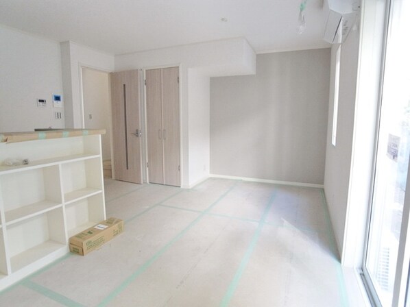 メモ・フローラの物件内観写真